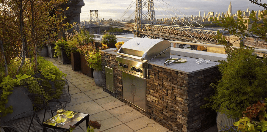 Metropolitan Signature Kitchen